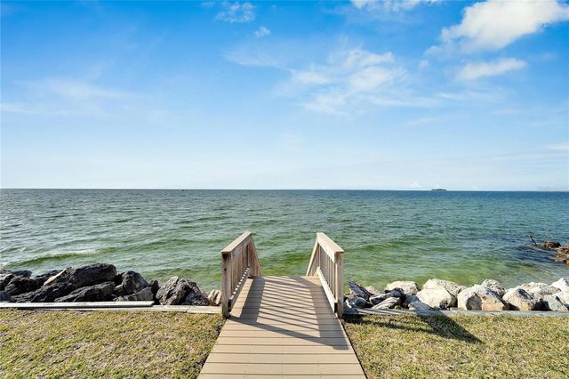 1335 JUMANA LOOP, Apollo Beach, FL 33572