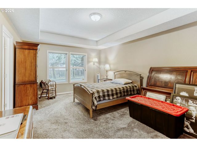 616 Nw PACIFIC GROVE Dr, Beaverton, OR 97006