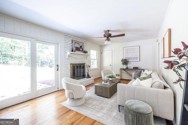 1590 Knob Hill Drive NE, Atlanta, GA 30329