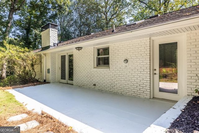 1590 Knob Hill Drive NE, Atlanta, GA 30329