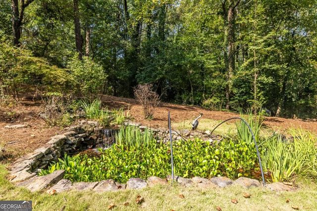 1590 Knob Hill Drive NE, Atlanta, GA 30329