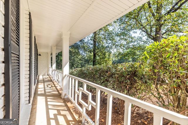 1590 Knob Hill Drive NE, Atlanta, GA 30329