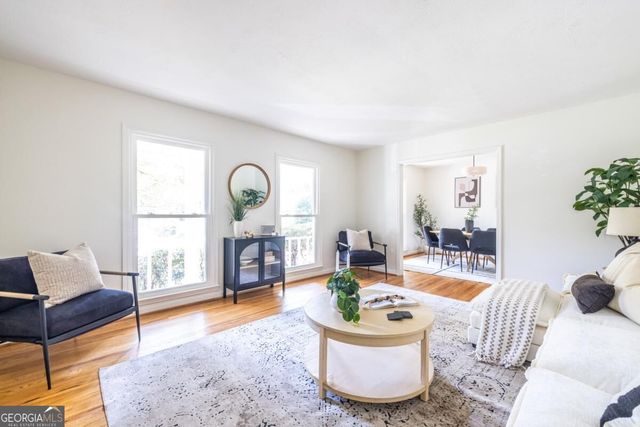 1590 Knob Hill Drive NE, Atlanta, GA 30329