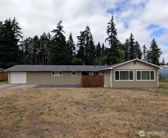 9428 Pacific Avenue SE, Olympia, WA 98513