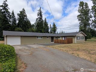 9428 Pacific Avenue SE, Olympia, WA 98513