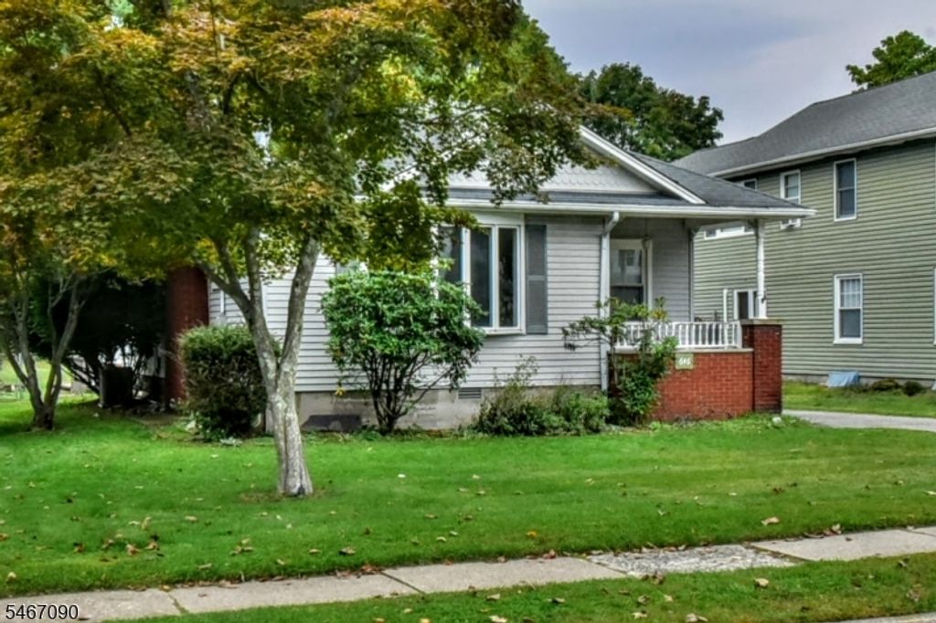 646 Lincoln Ave, Pompton Lakes Boro, NJ 07442 — photo 3