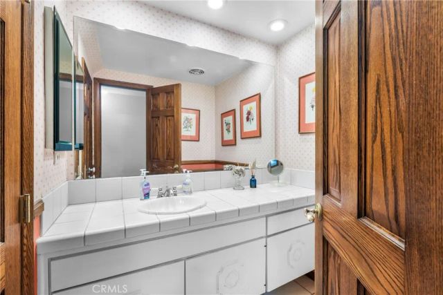 5312 Glenroy Drive, Huntington Beach, CA 92649