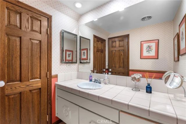 5312 Glenroy Drive, Huntington Beach, CA 92649