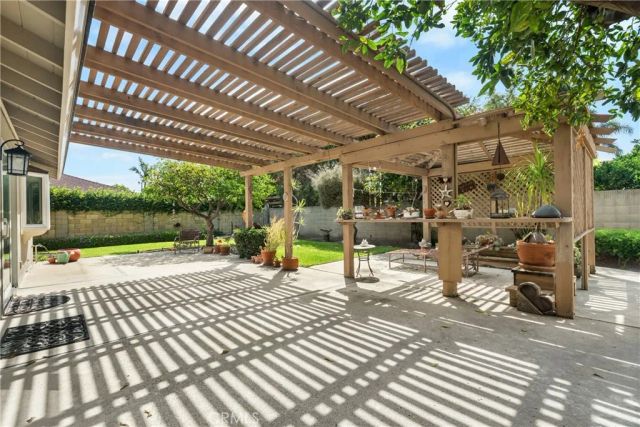 5312 Glenroy Drive, Huntington Beach, CA 92649