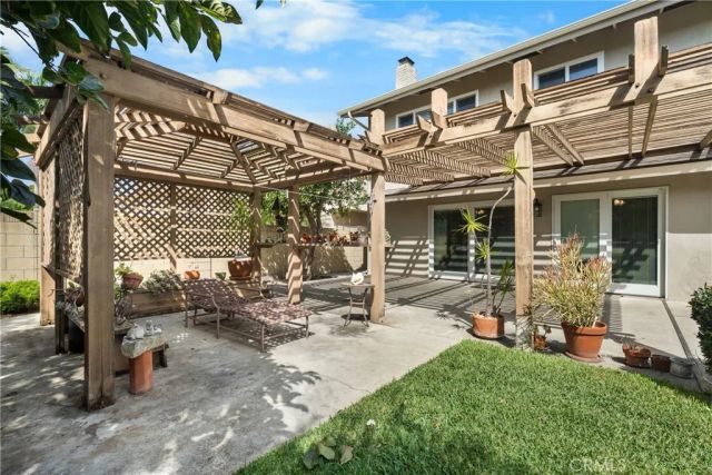 5312 Glenroy Drive, Huntington Beach, CA 92649