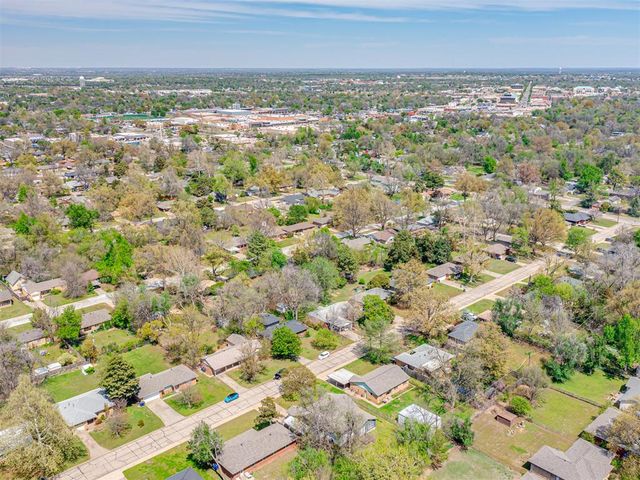 1222 Westlawn Drive, Norman, OK 73069