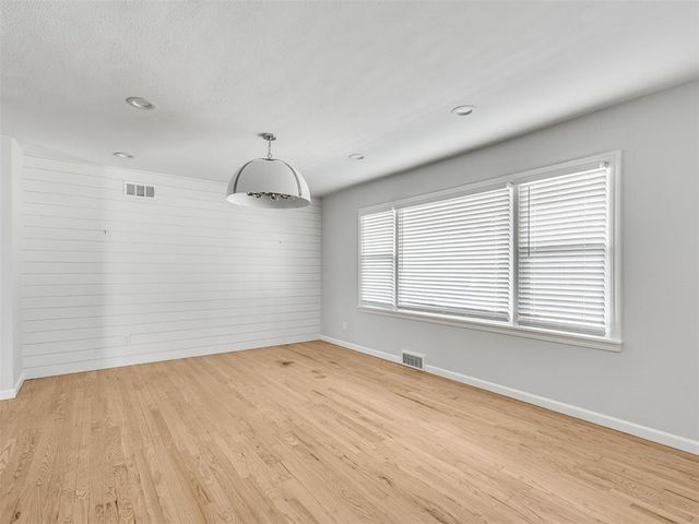 1222 Westlawn Drive, Norman, OK 73069