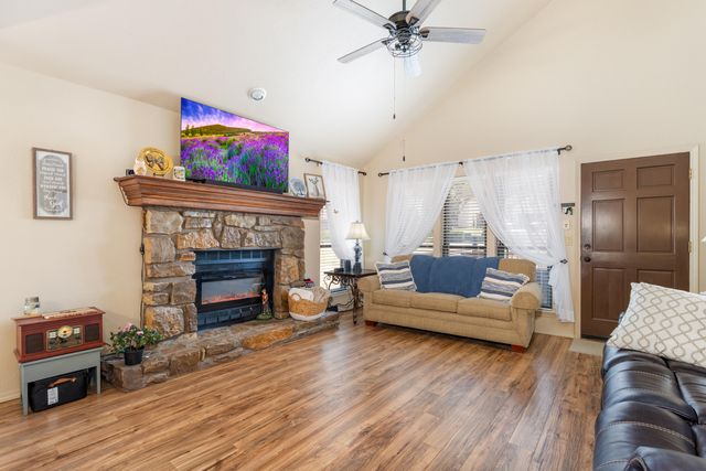 33601 Dogwood Cliff 20, Afton, OK 74331