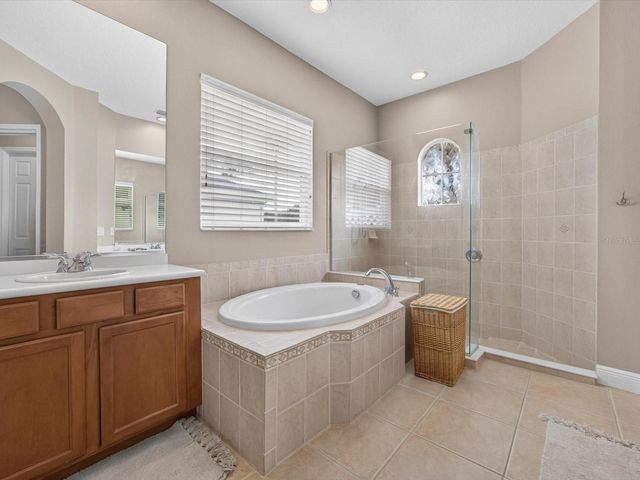 3692 HEIRLOOM ROSE PLACE, Oviedo, FL 32766