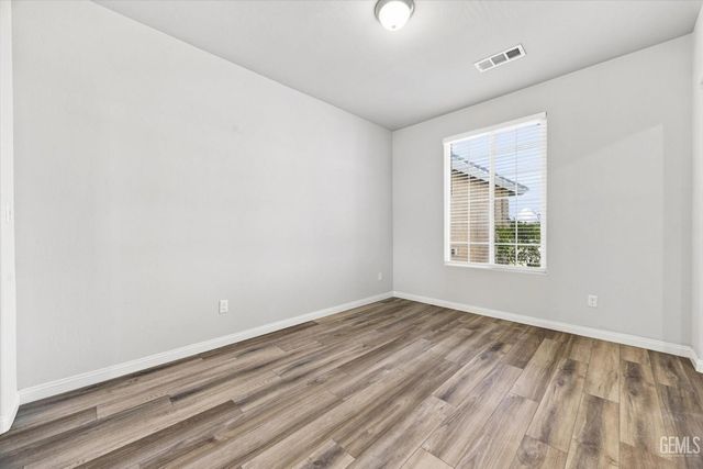 6607 Sunchase Drive, Bakersfield, CA 93313