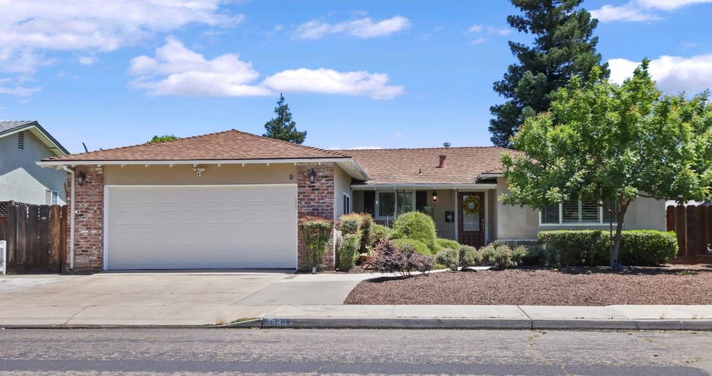 1980 Clemson Ct, Turlock, CA 95382