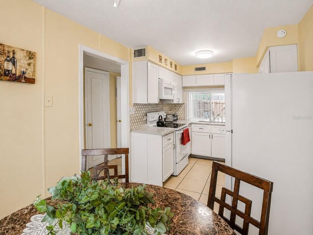 120 GEORGETOWN DRIVE 120, Casselberry, FL 32707