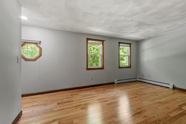 141 Will Thompson Way, Fitchburg, MA 01420