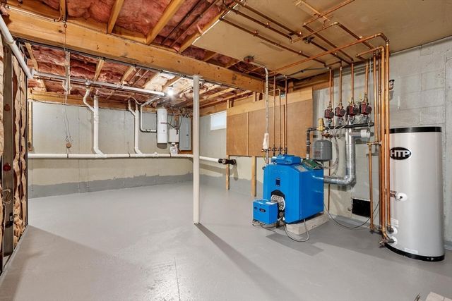 141 Will Thompson Way, Fitchburg, MA 01420
