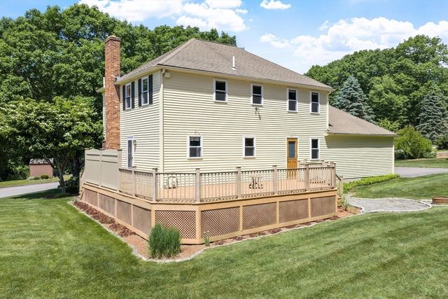 141 Will Thompson Way, Fitchburg, MA 01420