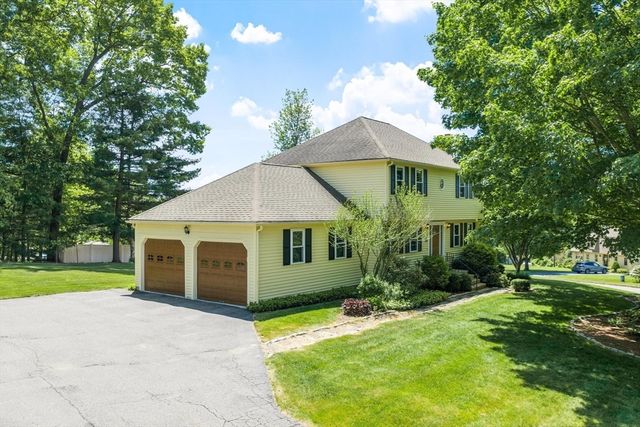 141 Will Thompson Way, Fitchburg, MA 01420