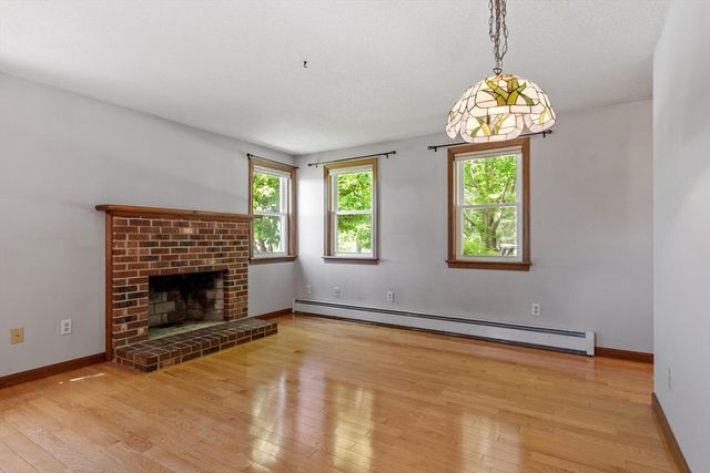141 Will Thompson Way, Fitchburg, MA 01420