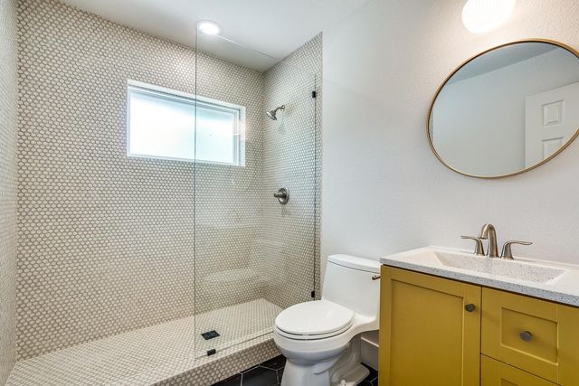 10343 Marsh Lane, Dallas, TX 75229