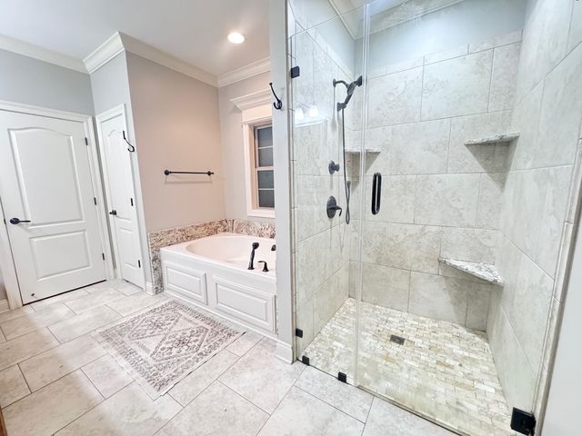 326 Ravensaide Drive, Houma, LA 70360