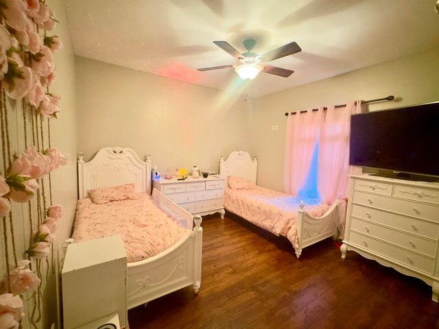 326 Ravensaide Drive, Houma, LA 70360