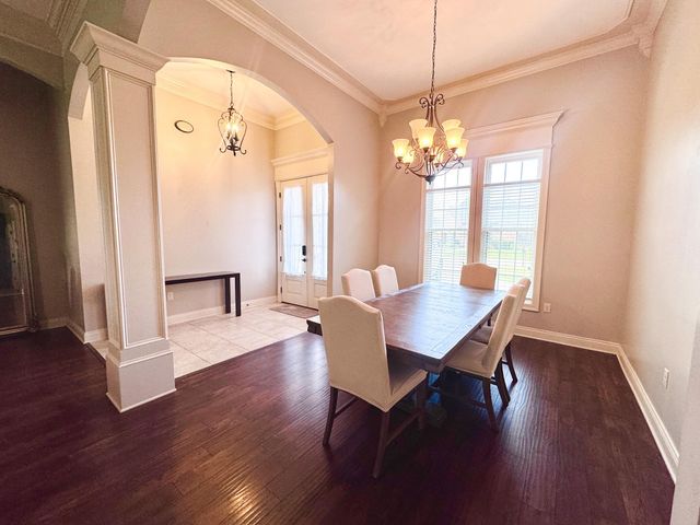 326 Ravensaide Drive, Houma, LA 70360