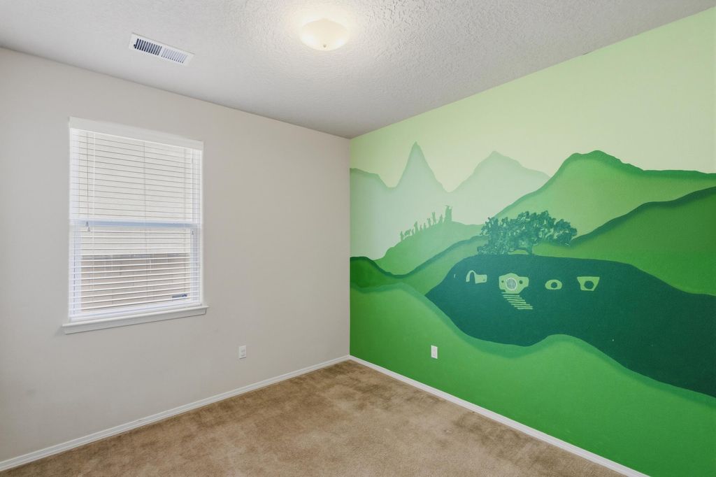 Image 34 of property listing at 916 Kipuka Drive NW, Albuquerque, NM 87120