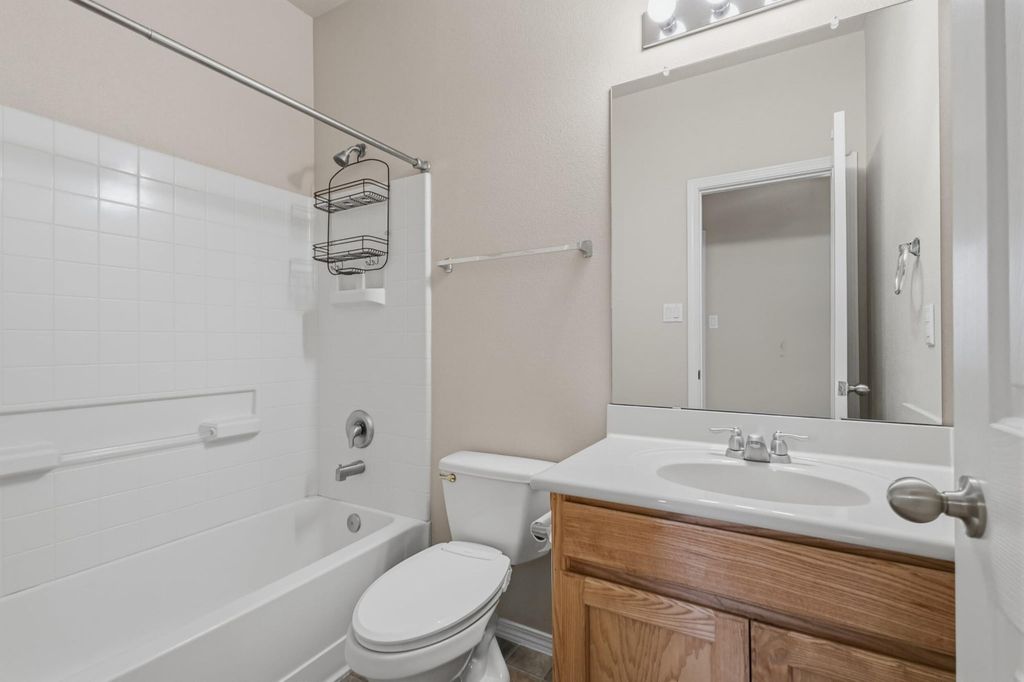 Image 36 of property listing at 916 Kipuka Drive NW, Albuquerque, NM 87120
