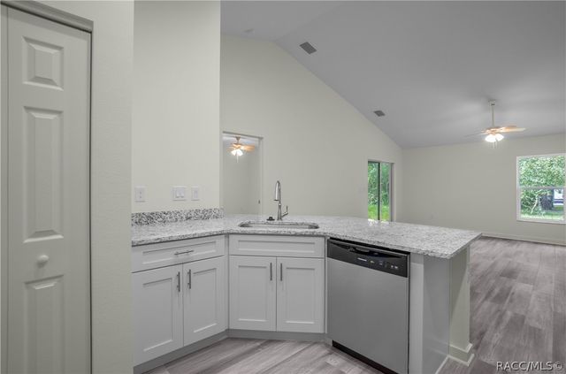 9227 E Royal Palm Drive, Inverness, FL 34450