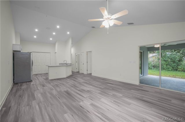 9227 E Royal Palm Drive, Inverness, FL 34450