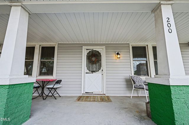 200 N 7th Street, Mebane, NC 27302