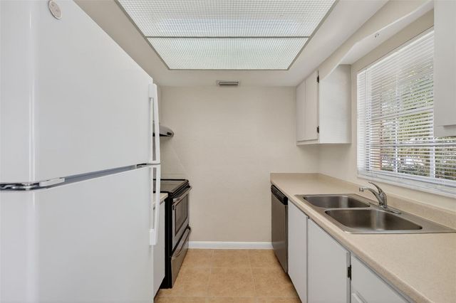 1112 W MAIN STREET G5, Leesburg, FL 34748