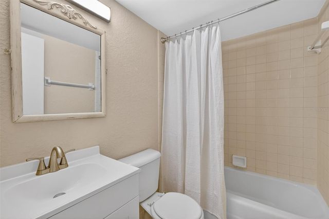 1112 W MAIN STREET G5, Leesburg, FL 34748