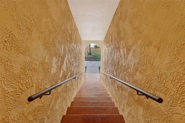 1112 W MAIN STREET G5, Leesburg, FL 34748