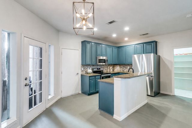 1796 Massey Drive, Lewisville, TX 75067