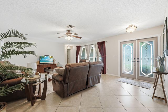 2017 NW 102nd Terrace, Coral Springs, FL 33071
