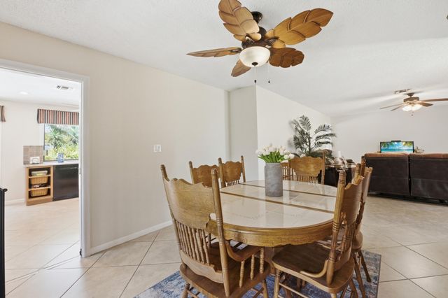 2017 NW 102nd Terrace, Coral Springs, FL 33071