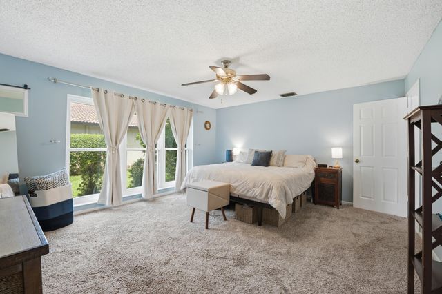 2017 NW 102nd Terrace, Coral Springs, FL 33071
