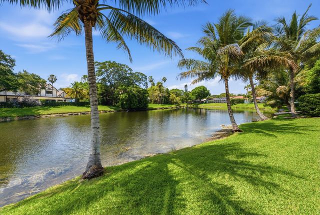 2017 NW 102nd Terrace, Coral Springs, FL 33071