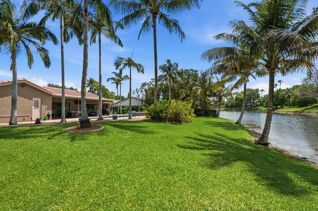 2017 NW 102nd Terrace, Coral Springs, FL 33071