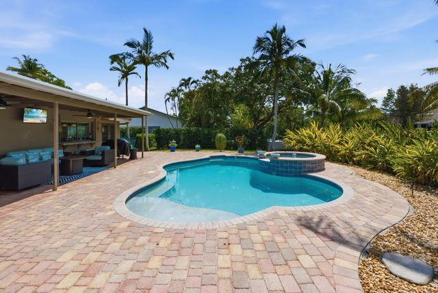 2017 NW 102nd Terrace, Coral Springs, FL 33071