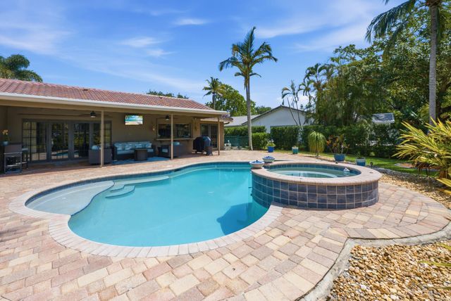 2017 NW 102nd Terrace, Coral Springs, FL 33071