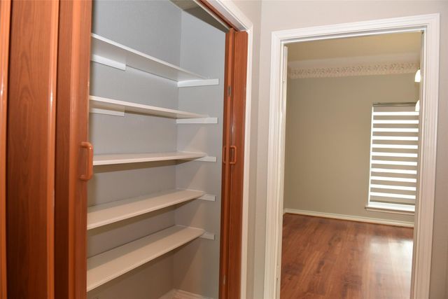 2822 Grants River Circle, Sugar Land, TX 77479
