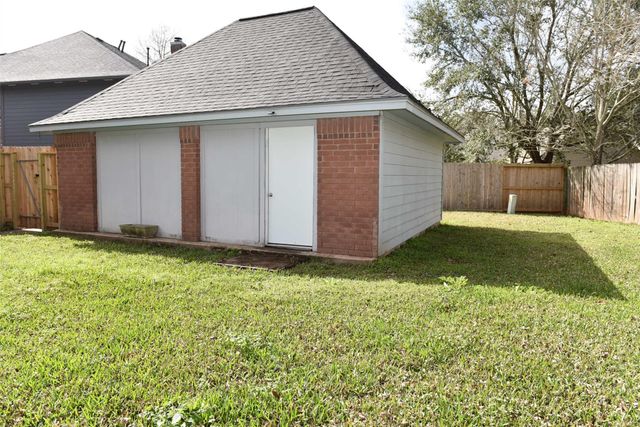 2822 Grants River Circle, Sugar Land, TX 77479