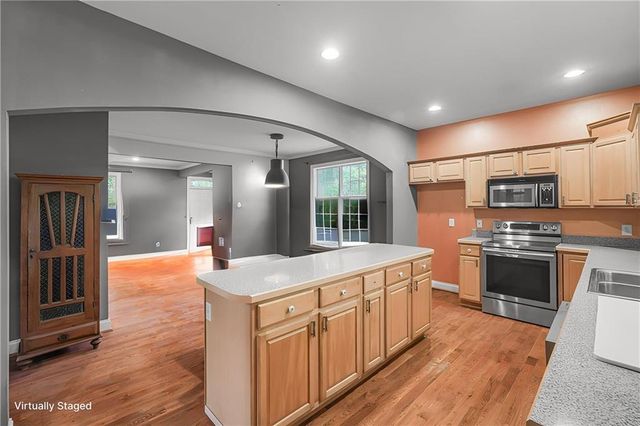 481 Pine Drive, Stone Mountain, GA 30083