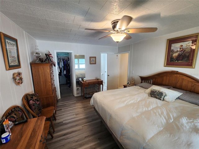 808 53RD AVENUE E 18, Bradenton, FL 34203